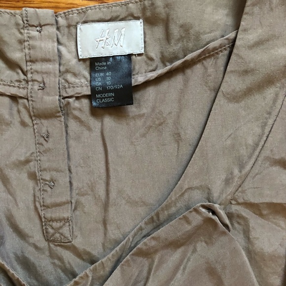 H&M Vintage Inspired Silk Bow Top - Picture 2 of 2